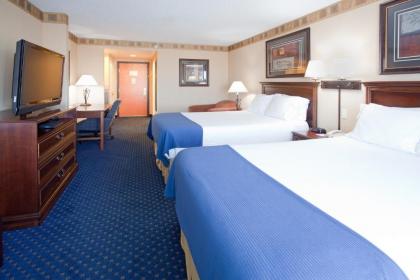 Holiday Inn Express Hotel & Suites Cheyenne an IHG Hotel - image 3