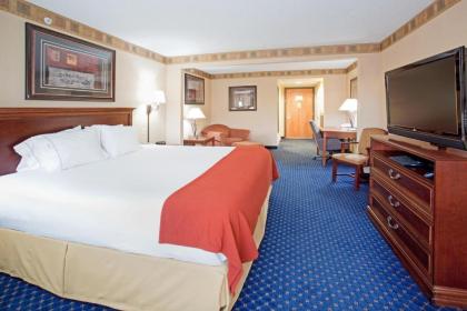 Holiday Inn Express Hotel & Suites Cheyenne an IHG Hotel - image 9