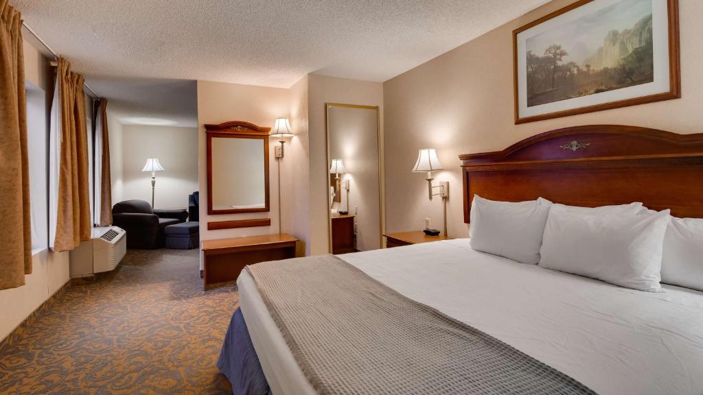 SureStay Plus Hotel by Best Western Cheyenne - image 5