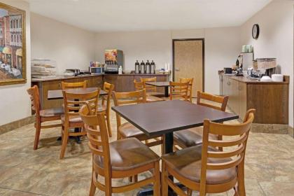 Microtel Inn & Suites Cheyenne - image 12