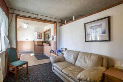 Rodeway Inn Cheyenne East - image 14