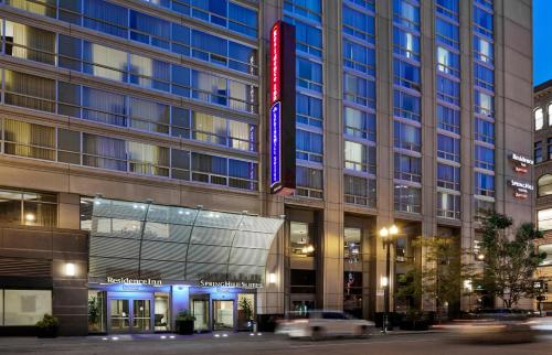 Residence Inn by Marriott Chicago Downtown/River North - image 2