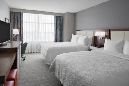 Hampton Inn Chicago McCormick Place - image 5