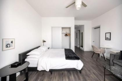 trendy HP Studio with Fast transit to UChicago  Dt by Zencity Chicago