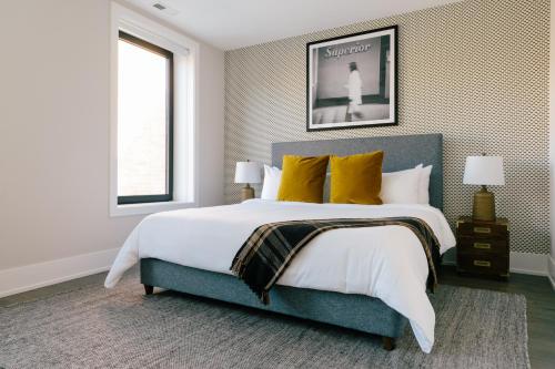 Sonder — Greektown Suites - image 3