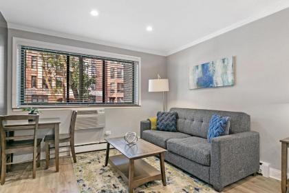 Modern Style City Centre Studio Apartment Lakeview - image 12