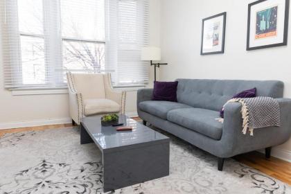 Updated Wicker Park 3BR with WD by Zencity Chicago Illinois