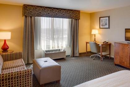 Hampton Inn Chickasha - image 12