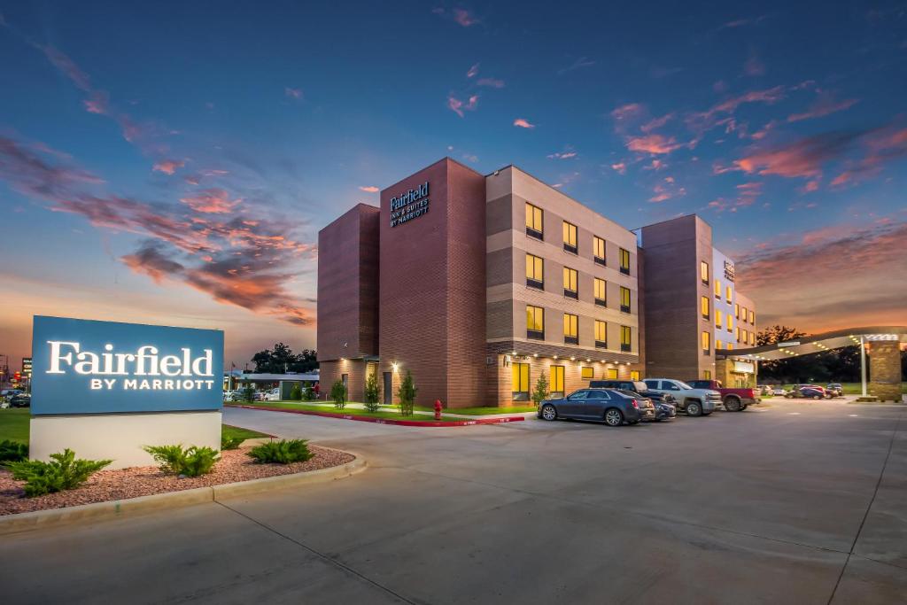 Fairfield Inn & Suites by Marriott Chickasha - main image