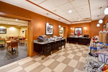 Hampton Inn Chicopee - Springfield - image 10