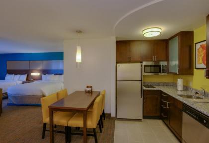 Residence Inn by Marriott Springfield Chicopee - image 5