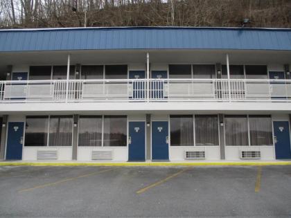 Motel 6-Chilhowie VA - image 13