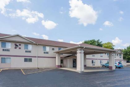 Super 8 by Wyndham Chillicothe Illinois