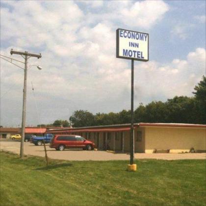 Economy Inn Chillicothe - image 1