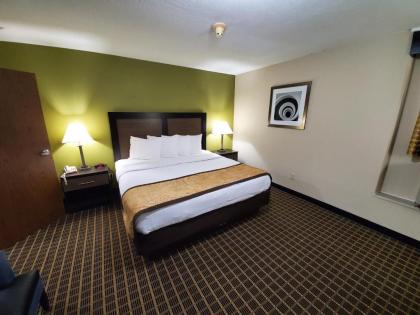 Best Western Adena Inn - image 10