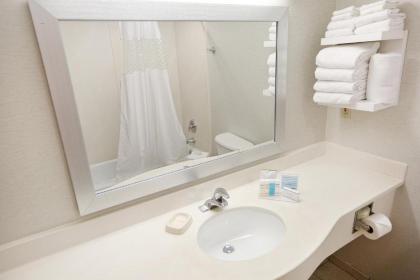 Hampton Inn & Suites Chincoteague-Waterfront Va - image 12