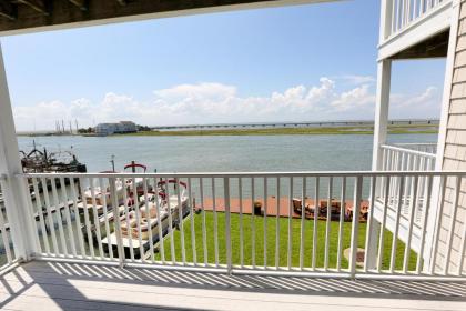 Hampton Inn & Suites Chincoteague-Waterfront Va - image 13