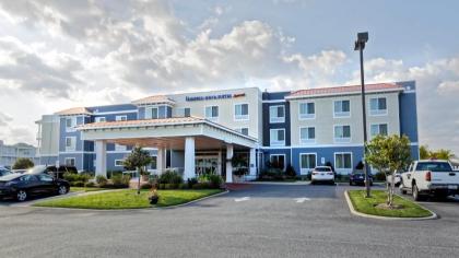 Fairfield Inn & Suites by Marriott Chincoteague Island Waterfront - image 9