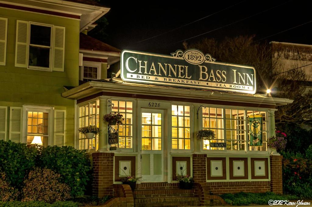 Channel Bass Inn - image 7