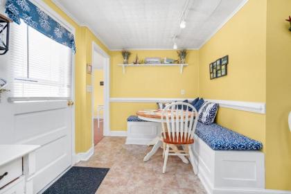 Creekside Cottage with Sunroom Fire Pit & WiFi! - image 14