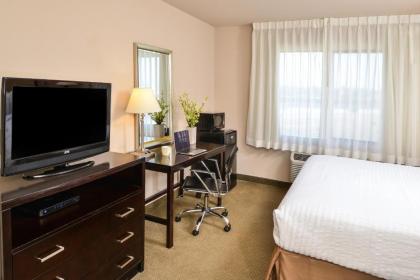 Hotel Chino Hills - image 2