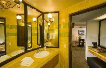 Best Western Pine Tree Motel - image 2