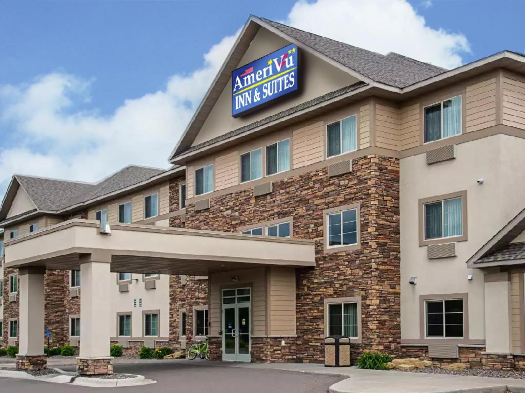 AmeriVu Inn and Suites - Chisago City - image 3