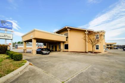 Cypress Inn & Suites