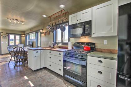 Pet-Friendly Choteau Townhome with Gas Grill! - image 8