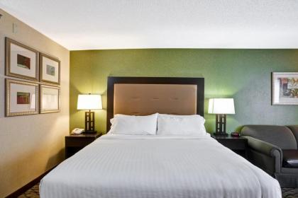 Holiday Inn Express Hotel & Suites Christiansburg an IHG Hotel - image 9