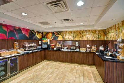 Fairfield Inn & Suites Christiansburg - image 3