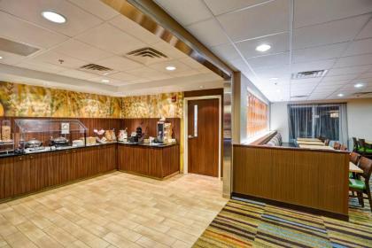 Fairfield Inn & Suites Christiansburg - image 7