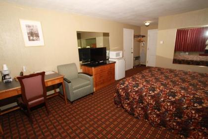 Budget Inn Cicero - image 3