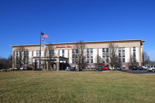 Hampton Inn Cincinnati Eastgate - image 3