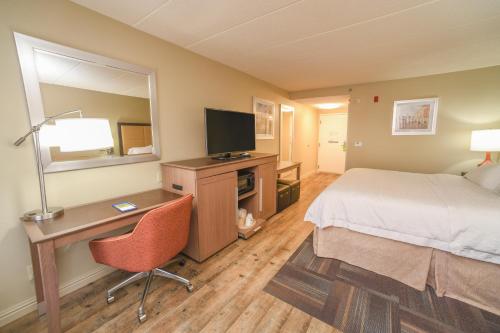 Hampton Inn Cincinnati Eastgate - image 4