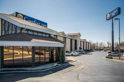 Comfort Inn Northeast Cincinnati - main image