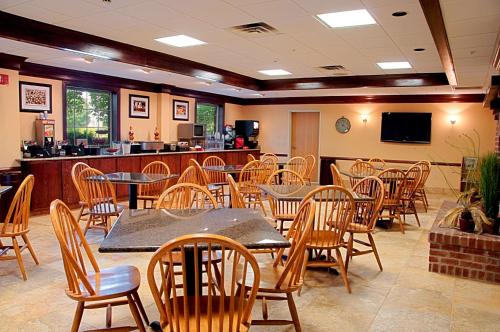 Best Western Mason Inn - image 5