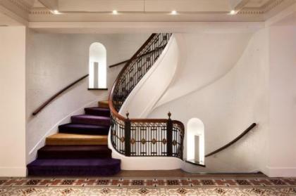 21c Museum Hotel Cincinnati - image 3