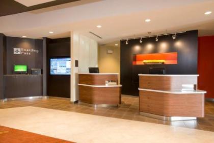 Courtyard by Marriott Cincinnati Midtown/Rookwood - image 4