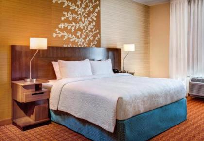 Fairfield Inn & Suites by Marriott Cincinnati Uptown/University Area - image 3