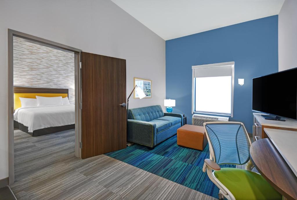 Home2 Suites By Hilton Springdale Cincinnati - image 3