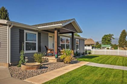 Rustic Chic Home 10 Mi to Otter Creek State Park! - image 8