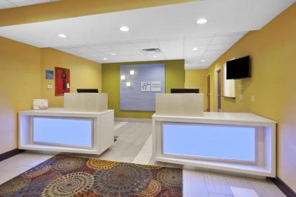 Holiday Inn Express Hotel & Suites Circleville an IHG Hotel - image 19