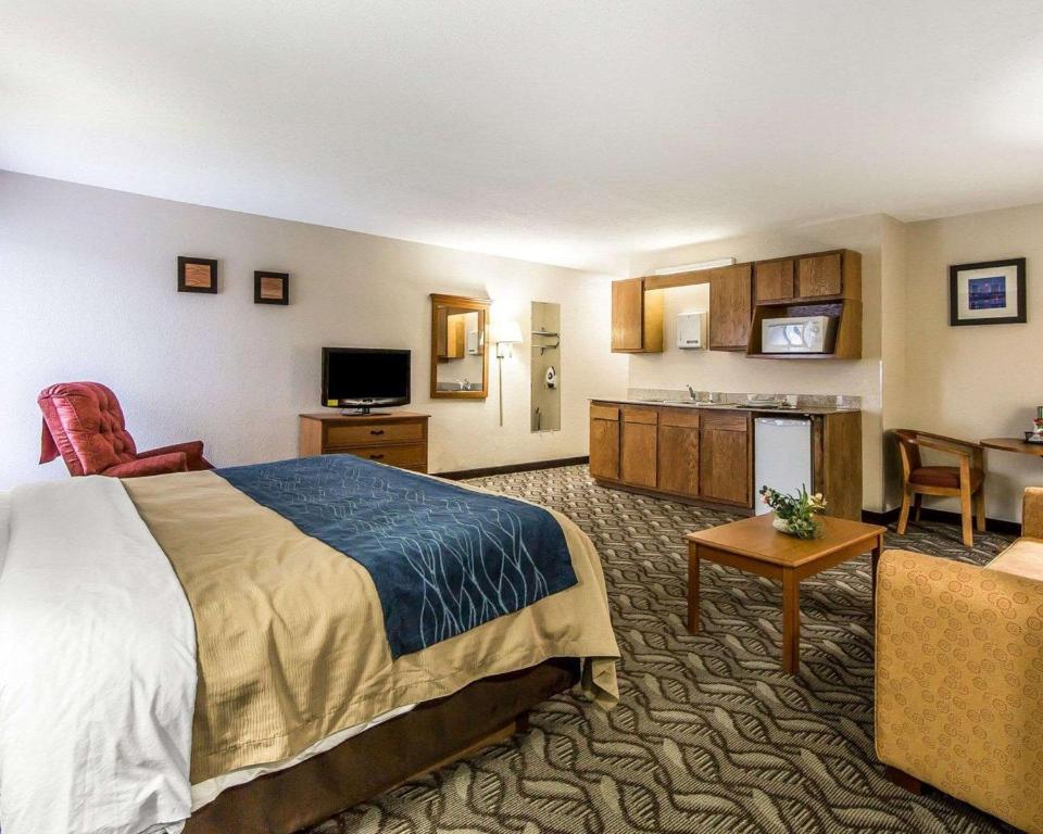 Quality Inn Circleville - image 7