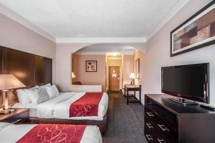 Comfort Suites Clackamas - image 9