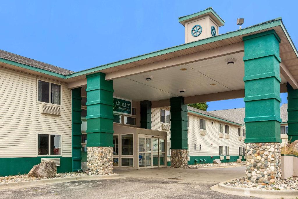 Quality Inn - main image