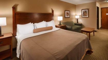 Best Western Plus Red River Inn - image 14