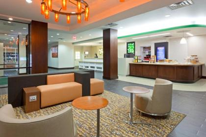 Holiday Inn Clark - Newark an IHG Hotel - image 8