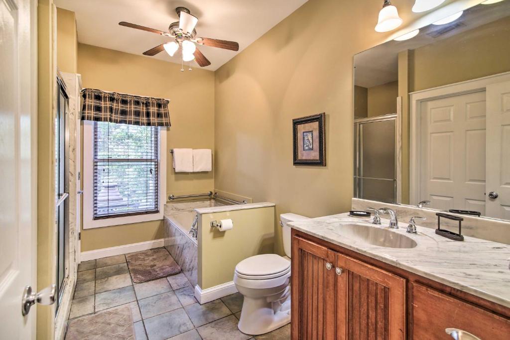 Peaceful High-End Clarkesville Apt on Horse Farm! - image 5