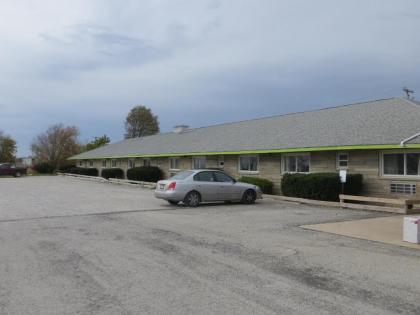 Lincoln Lodge Motel - image 9